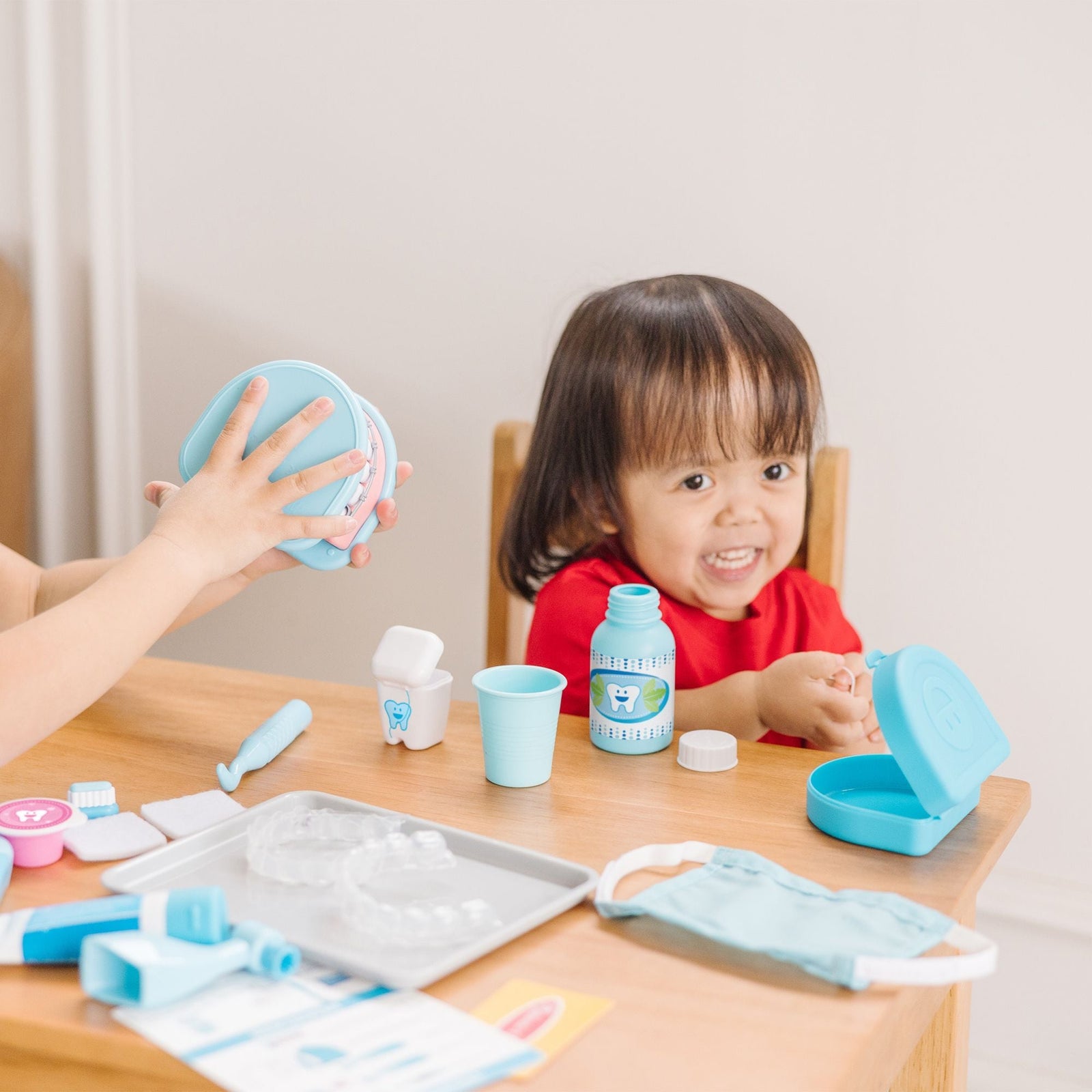 Super Smile Dentist Kit, Ages 3+ R1S0 - product image 7